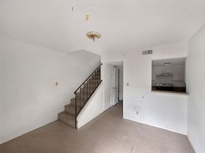 8611 Putnam DR 101, Austin TX 78757