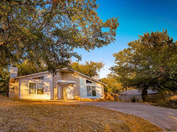 5401 Atascosa DR, Austin TX 78744