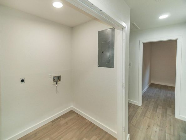 5401 Atascosa DR, Austin TX 78744