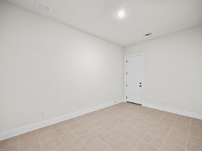 209 Jates Field BND, Liberty Hill TX 78642