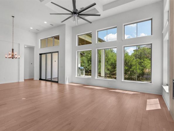 100 Sunny Bell CT, Georgetown TX 78628