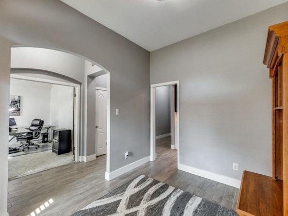 1902 Overland DR, Leander TX 78641