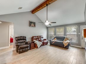 1902 Overland DR, Leander TX 78641