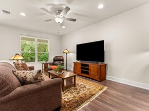 1717 Roseburg DR, Austin TX 78754