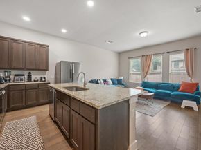 13501 Metric BLVD 14, Austin TX 78727