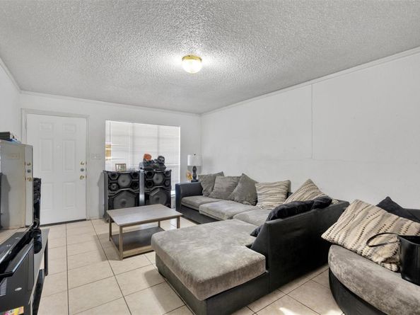 10606 Lanshire DR A&B, Austin TX 78758