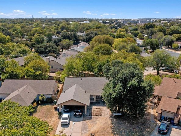 10606 Lanshire DR A&B, Austin TX 78758