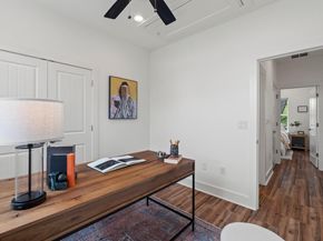 1112 Linden ST B, Austin TX 78702