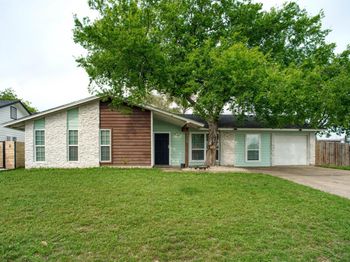 8512 Remington LN