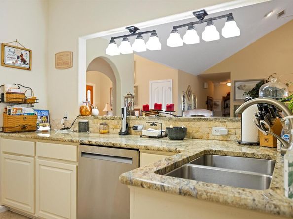 20531 Highland Lake DR, Lago Vista TX 78645