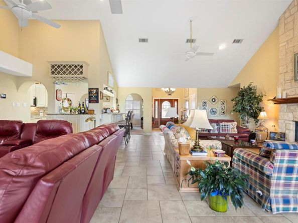 20531 Highland Lake DR, Lago Vista TX 78645