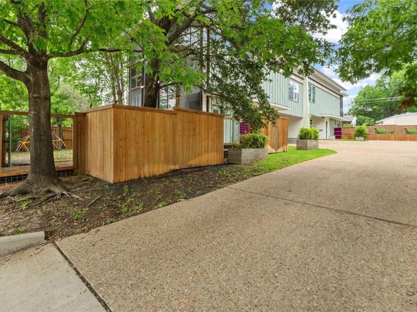 5409 Woodrow Ave C, Austin TX 78756