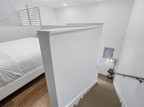 49 Navasota ST 205, Austin TX 78702