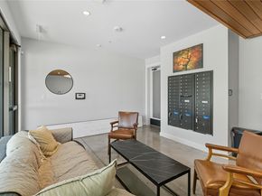 49 Navasota ST 205, Austin TX 78702