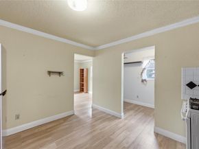 207 W 17th ST, Georgetown TX 78626