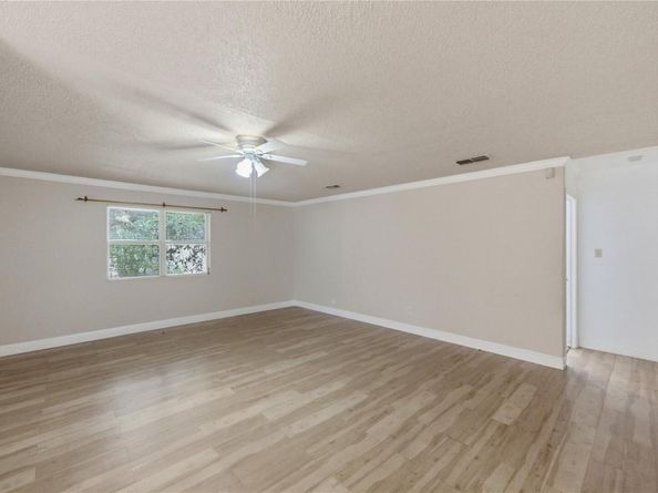 207 W 17th ST, Georgetown TX 78626