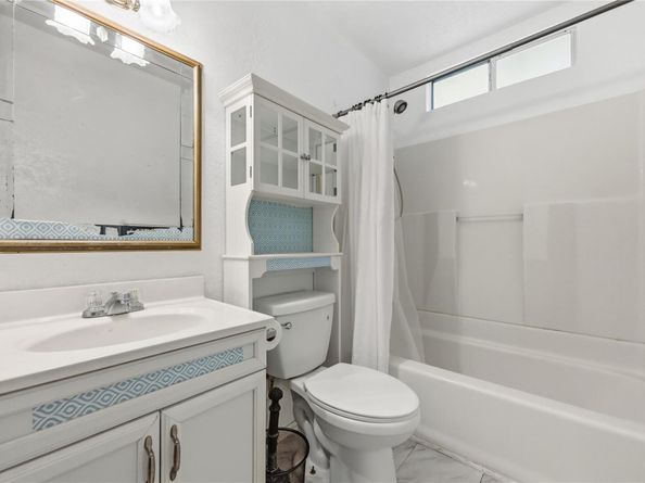 207 W 17th ST, Georgetown TX 78626