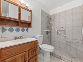 207 W 17th ST, Georgetown TX 78626