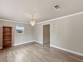 207 W 17th ST, Georgetown TX 78626