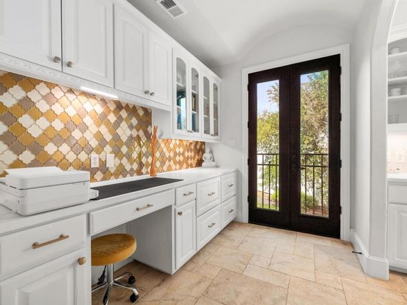 12804 Hughes ST, Austin TX 78732
