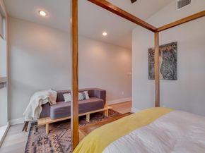 209 El Paso ST, Austin TX 78704