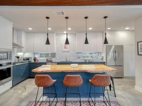 209 El Paso ST, Austin TX 78704
