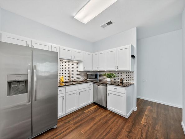 2414 Longview ST 307, Austin TX 78705