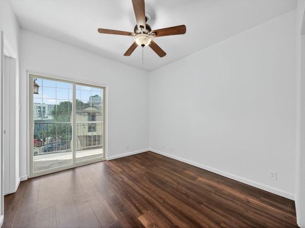 2414 Longview ST 307, Austin TX 78705