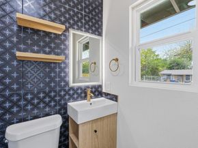 309 E Lola DR, Austin TX 78753