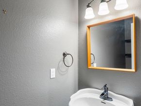 1406 Dapplegrey LN, Austin TX 78727