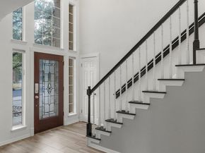 1406 Dapplegrey LN, Austin TX 78727