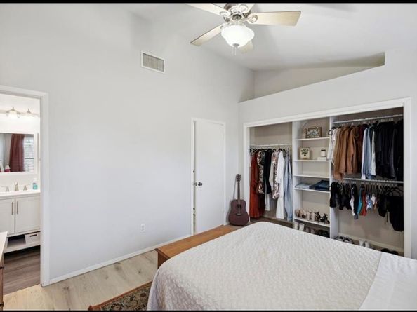 11404 Walnut Ridge DR 10, Austin TX 78753