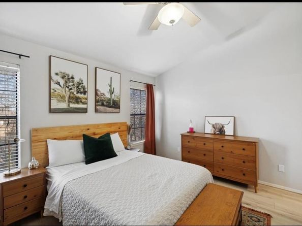 11404 Walnut Ridge DR 10, Austin TX 78753
