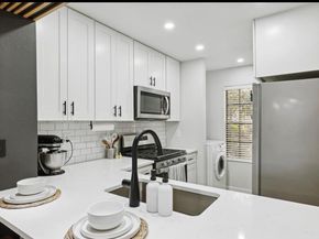 11404 Walnut Ridge DR 10, Austin TX 78753
