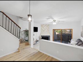 11404 Walnut Ridge DR 10, Austin TX 78753