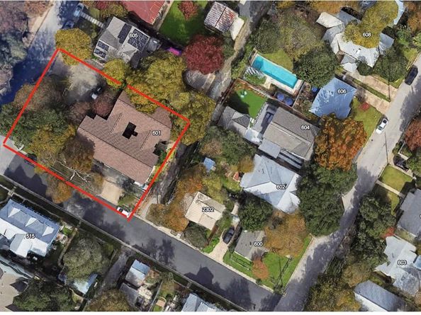601 Hearn ST 207, Austin TX 78703