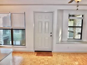 601 Hearn ST 207, Austin TX 78703