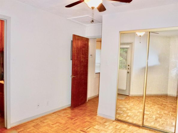 601 Hearn ST 207, Austin TX 78703