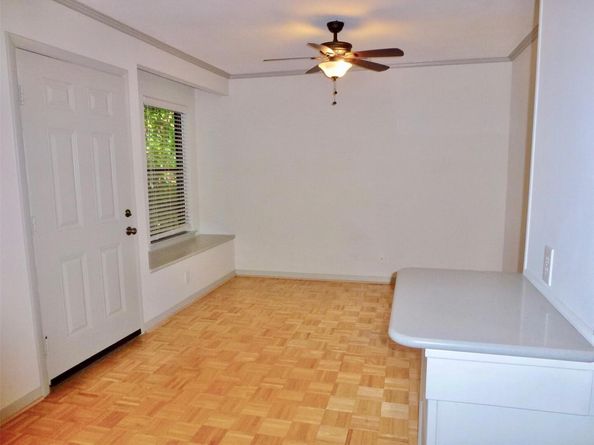 601 Hearn ST 207, Austin TX 78703