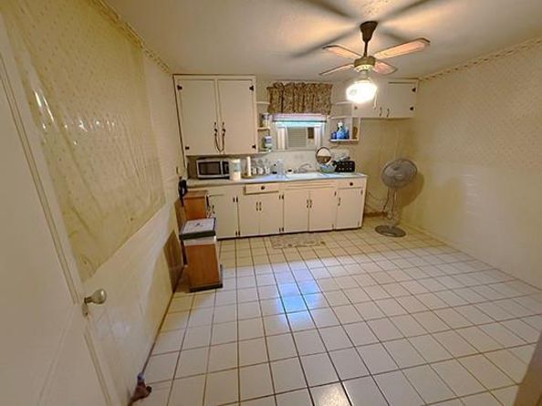 2520 S 6TH St S, Austin TX 78704