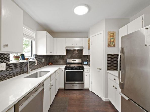 1316 Deupree DR, Austin TX 78753
