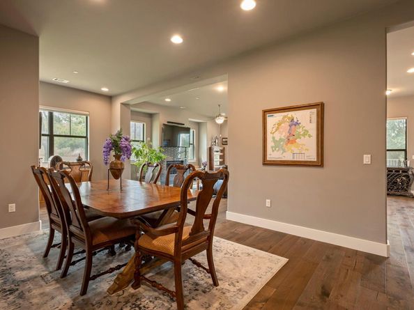 8200 Southwest PKWY 306, Austin TX 78735