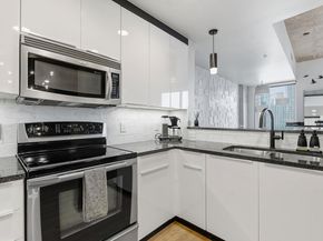 360 Nueces ST 1007, Austin TX 78701