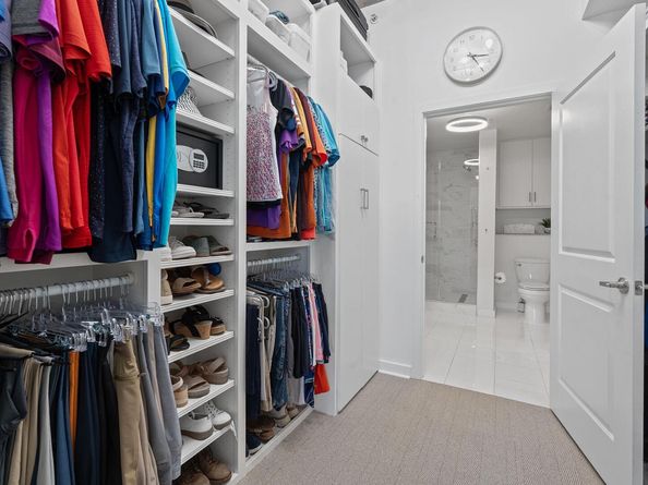 360 Nueces ST 1007, Austin TX 78701