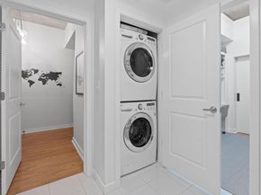 360 Nueces ST 1007, Austin TX 78701