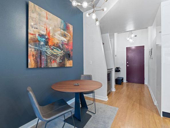360 Nueces ST 1007, Austin TX 78701
