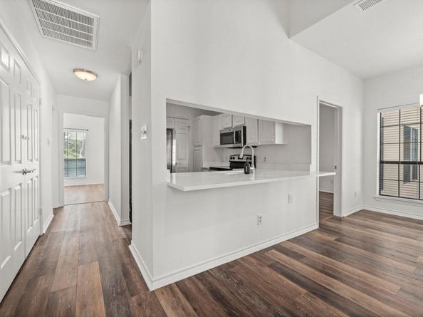 3001 Cedar ST A313, Austin TX 78705