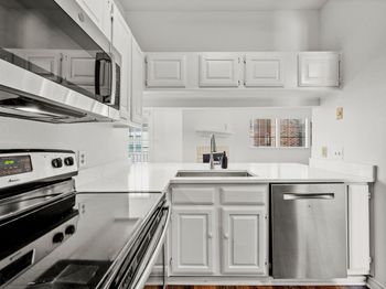 3001 Cedar ST