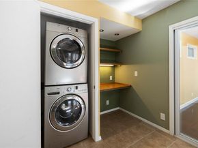 1703 Waterloo TRL B, Austin TX 78704