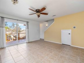 1703 Waterloo TRL B, Austin TX 78704